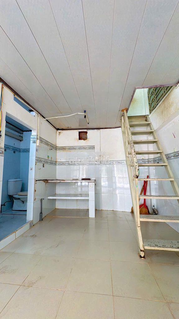 Nhà 3.3x7m/nh ba đình p8q8 p.chánh hưng - 2