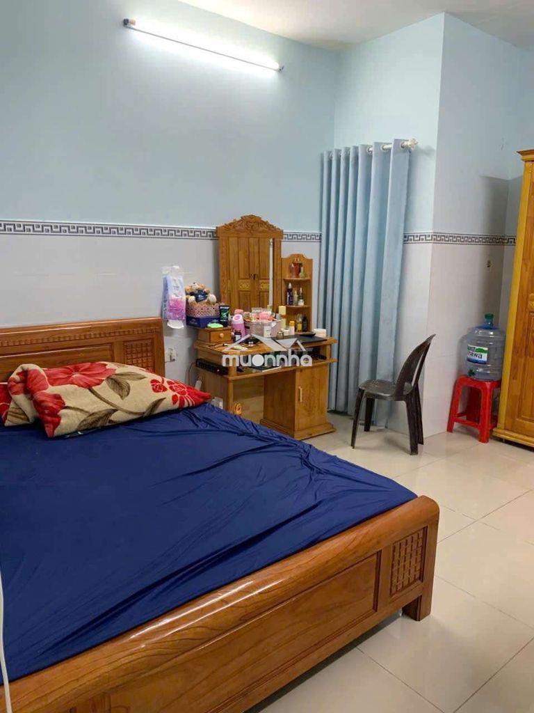 Bán gấp nhà 1 trệt 1 lầu đường tx38 thới an