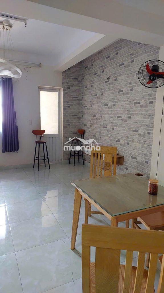 Bán gấp căn hộ 50m2, 1 pn, cc nhất lan 3, sổ sẵn, tặng nội thất - 2