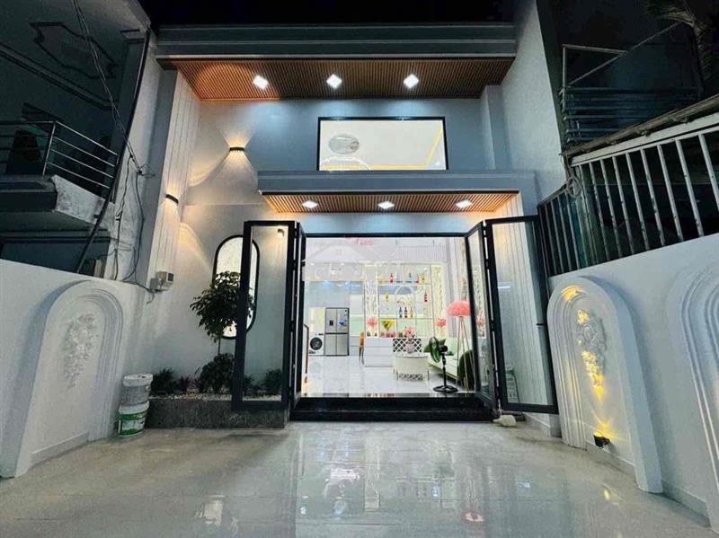 Bán nhà 4x20m huỳnh tấn phát gần cầu phú xuân