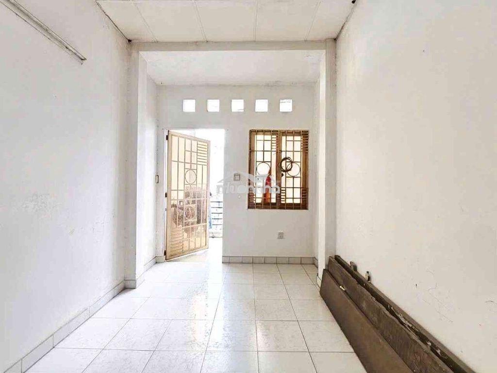 Bán nhà 4 phòng ngủ ngay trung tâm quận 11 - nhỉnh 5 tỷ - 3