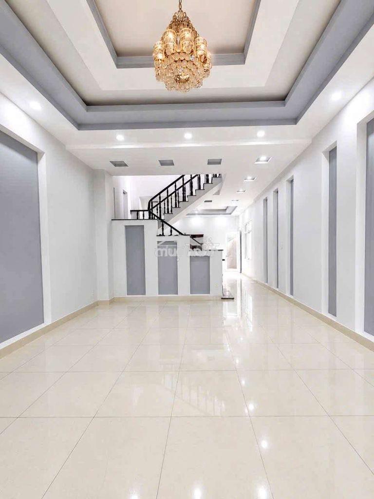 Bán nhà đường lac long quân,hxh(4x 10m x 2 tầng) giá:nhỉnh 3 ty tl - 2
