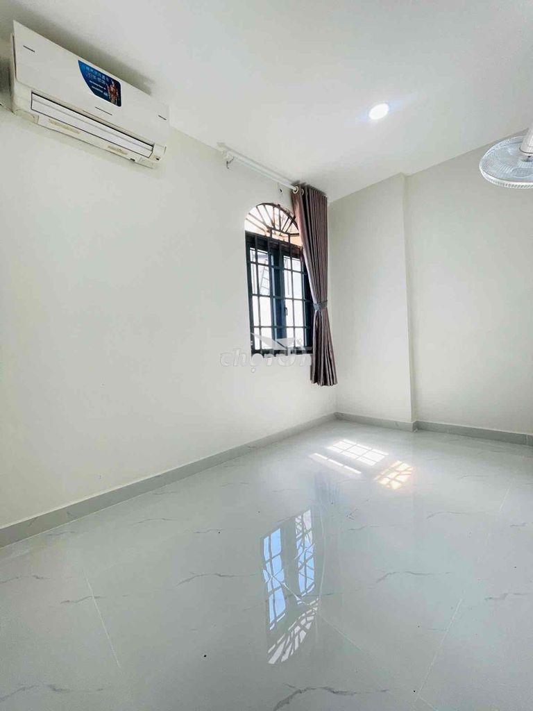 Nhỉnh 5 tỷ - bình thạnh hxh - sát mt phan văn trị – 4pn – 35m² - 3 tần - 4