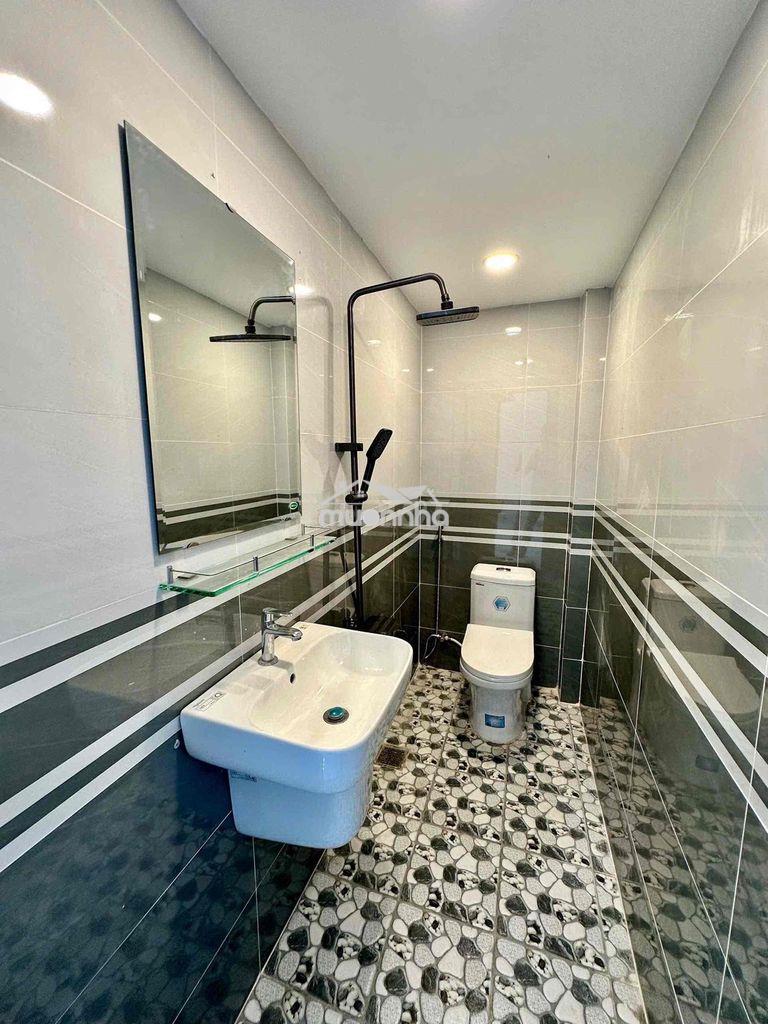 - Nhà xây mới mạc vân p13 q8 / trệt 2 lầu st / nở hậu phong thuỷ - 4