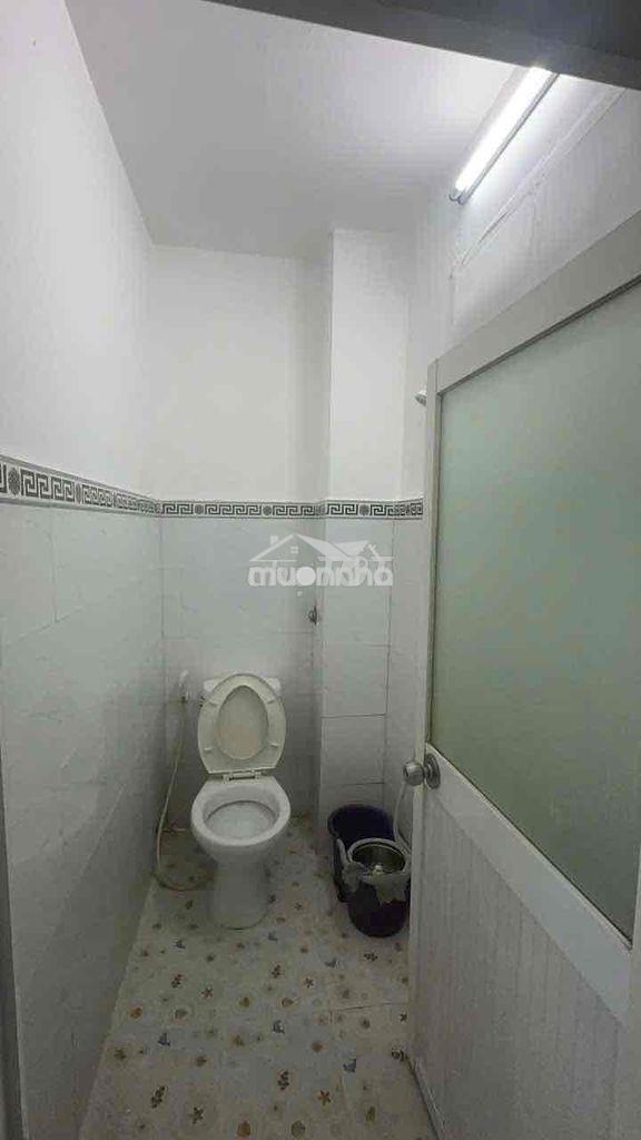 Chính chủ cho thuê nhà giá rẻ chỉ 7.5tr 2pn 2wc - 3