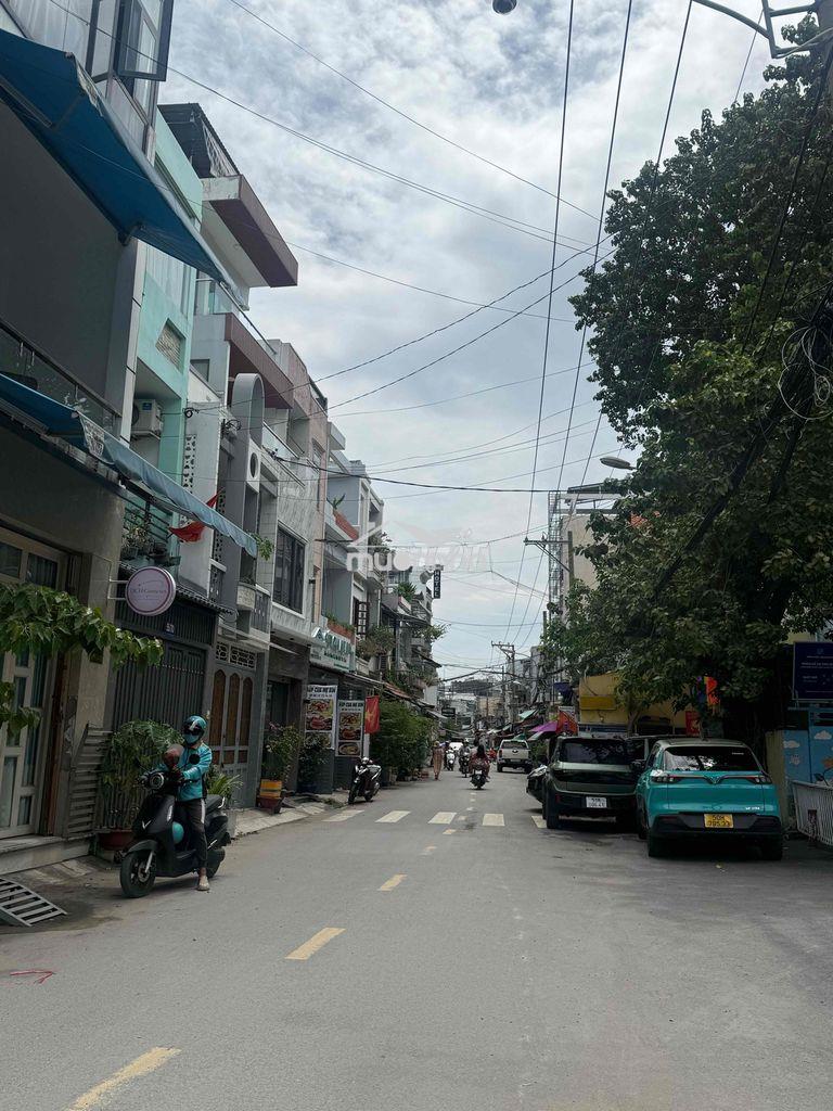 Nhà 4 tần hẻm xe tải ngay gần sân bay, công viên gia định, 7,9 tỷ tl