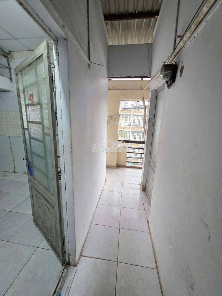Cho thuê phòng trọ tân phú có ban công, có gác giá rẻ