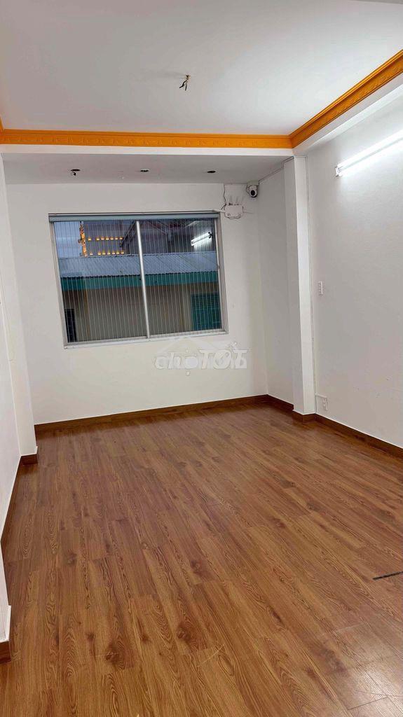 🔥🔥 Nhà mặt tiền ký hòa gần đh y dược, 1 trệt 5 lầu, nhà sạch đẹp. - 3