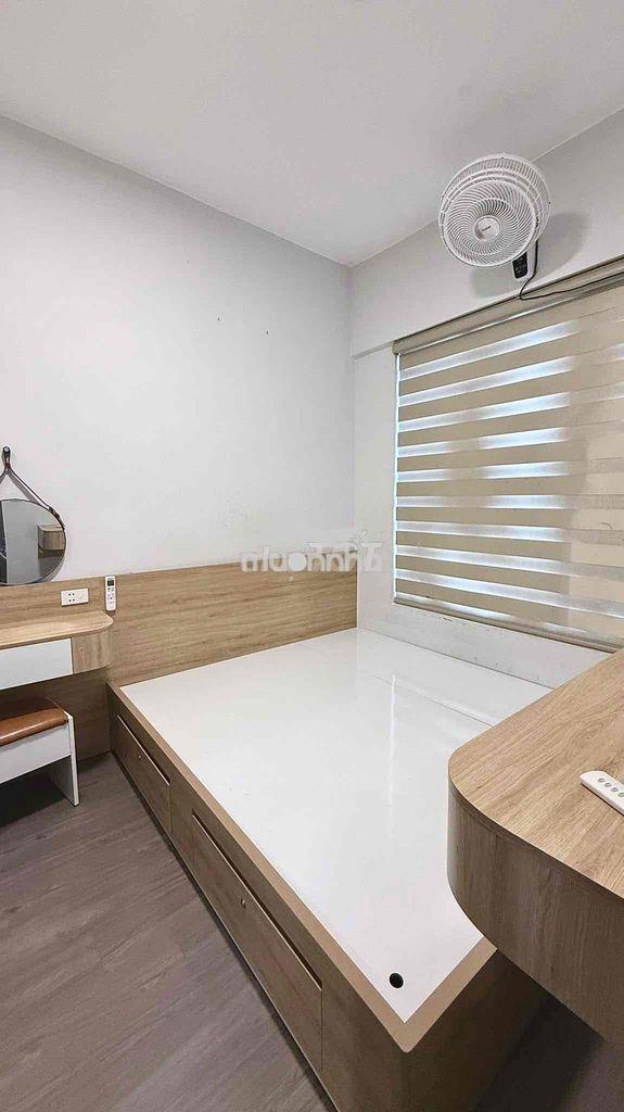 Căn 2pn view ngoài; đầy đủ nội thất. chỉ 8,5 triệu/tháng. lh hương xem - 4