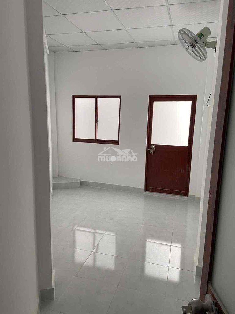 Nhà cho thuê chính chủ 2 phòng chỉ 5triệu