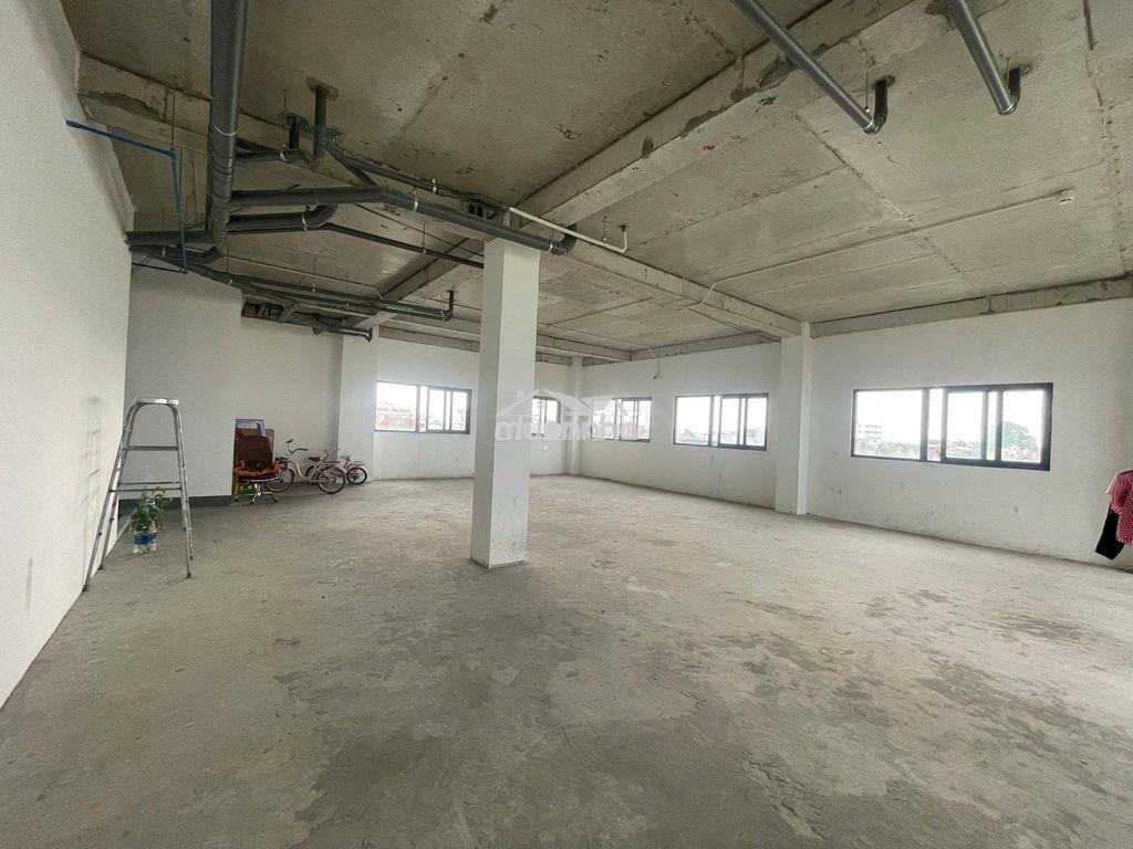 Cho thuê mặt bằng tm, đs3  phạm hữu lầu - 10tr, 150m2 - 2