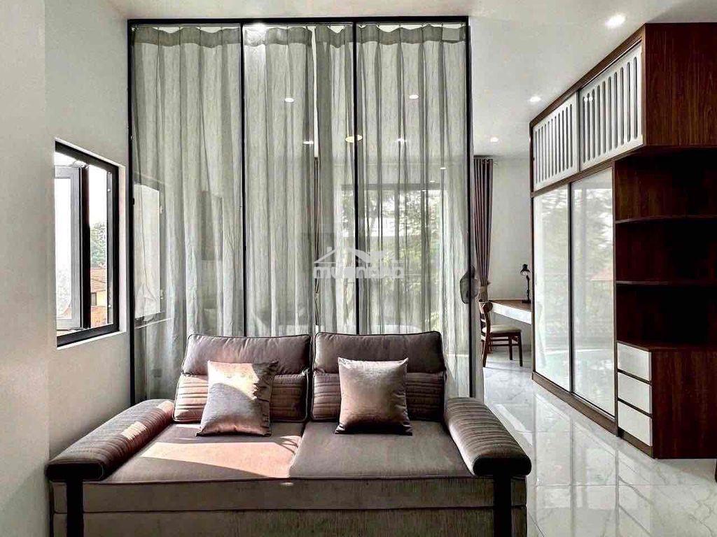 Cho thuê căn hộ cao cấp, thoáng, full nội thất ngay cv lê thị riêng - 4