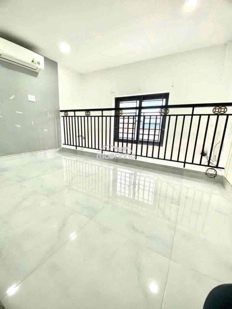 Nhà lê trực p.7 bình thạnh 3pn 4wc - 14 triệu/tháng - 2