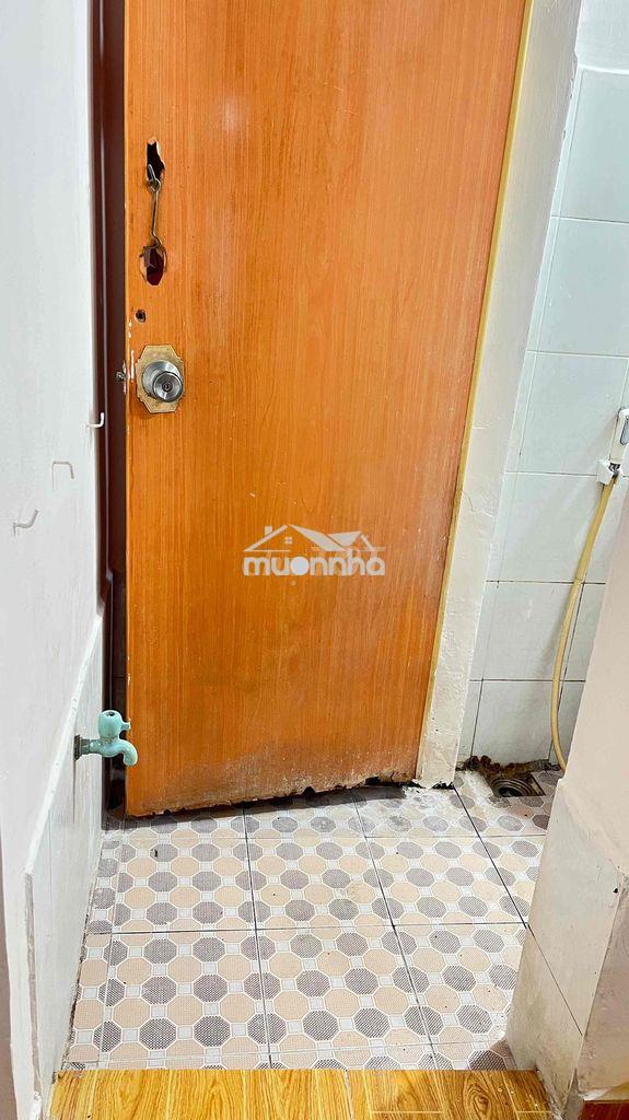 Phòng trọ ngô tất tố- 1,9 triệu/t- 12m2 - 4