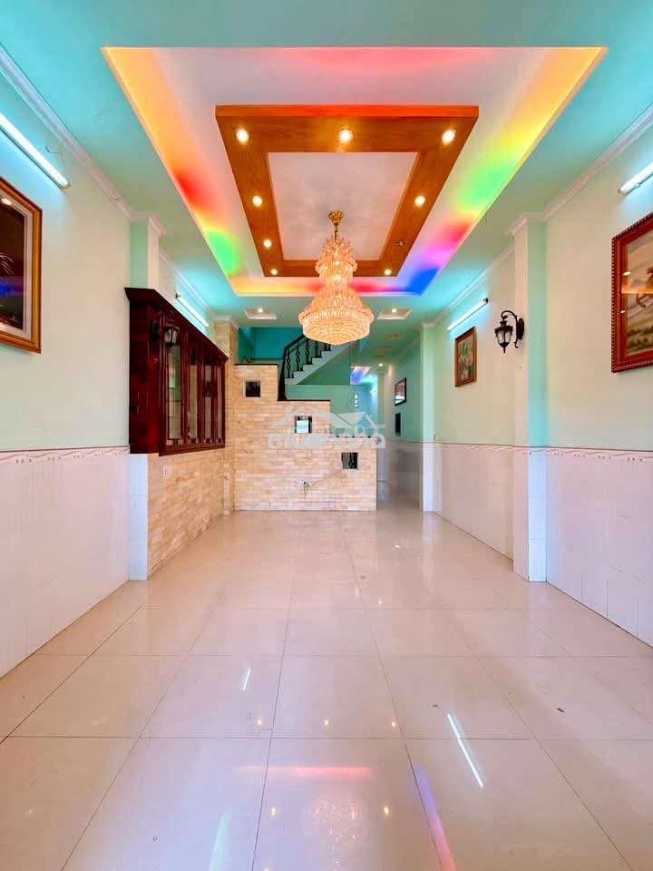 Nhà 3 lầu đúc - trần quang diệu - 4