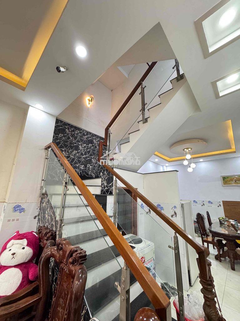 7tỷ, nhà 2 mặt đường 12m, gần chợ bà điểm - 2