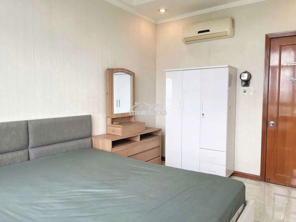 Share phòng chung cư phú hoàng anh giá 3tr750k - 3