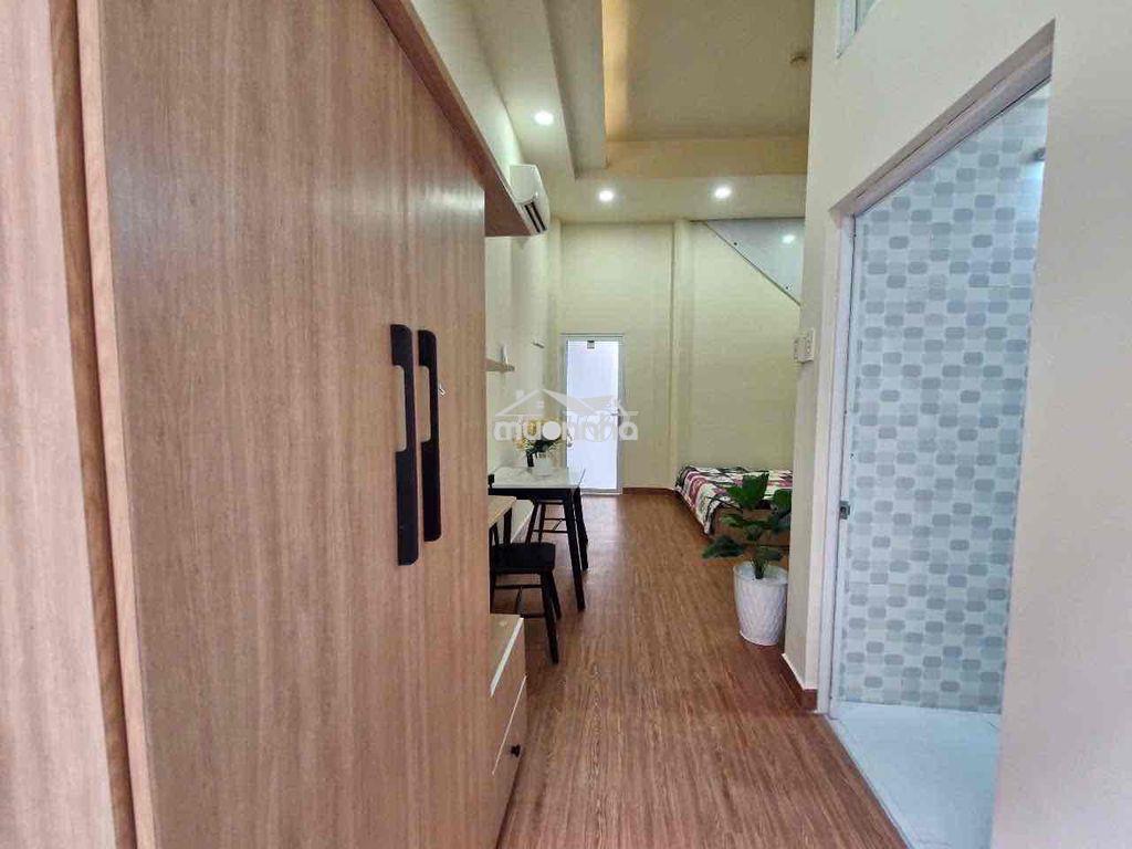 Cho thuê căn hộ full nội thất, phòng đẹp, có  sân sau, ở ngay - 3