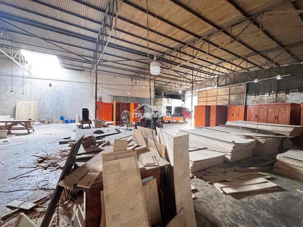 Nhà xưỡng sổ riêng 1000m2 giá rẻ đang cho thuê - 2