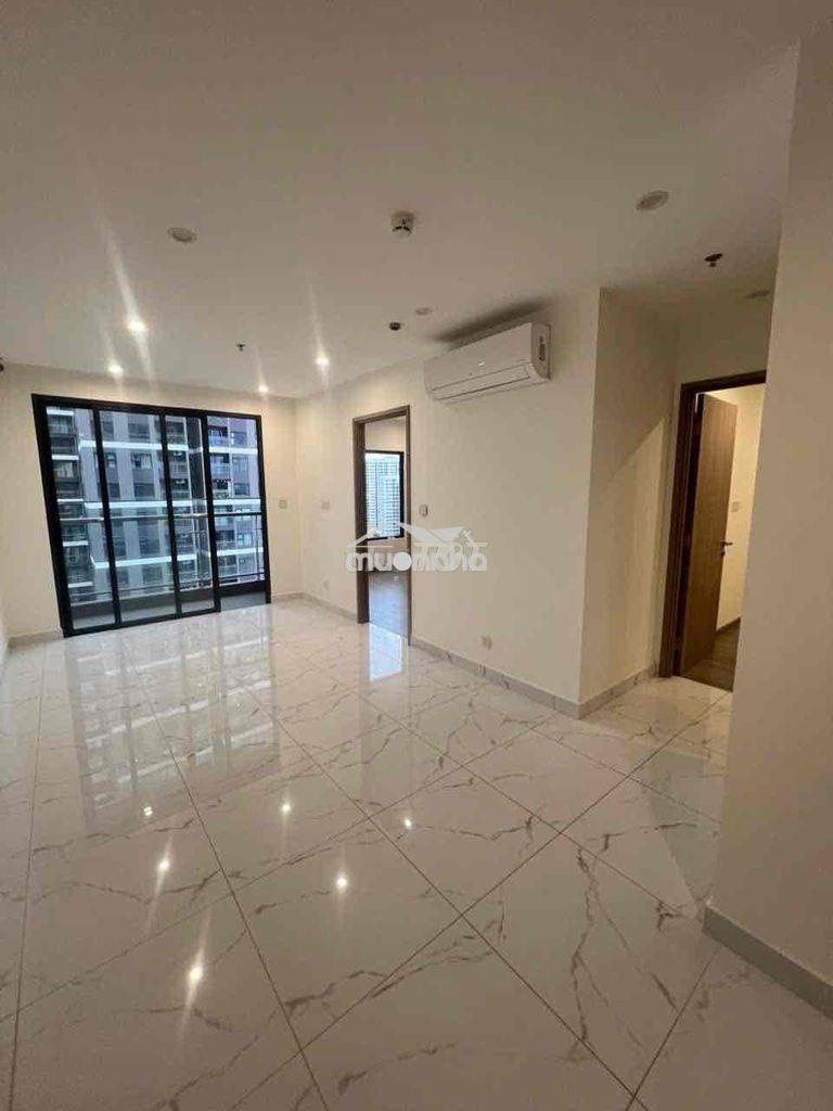 Cho thuê căn hộ 2pn 2wc nhà trống s10