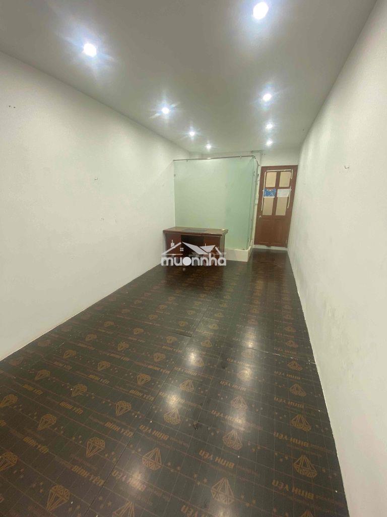 Phòng trọ gần chợ phạm văn hai - 2