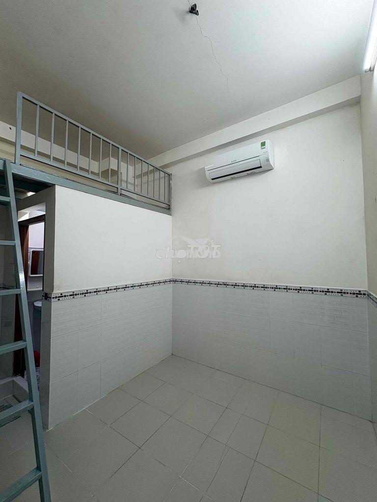 Phòng trọ quận tân bình 28m²