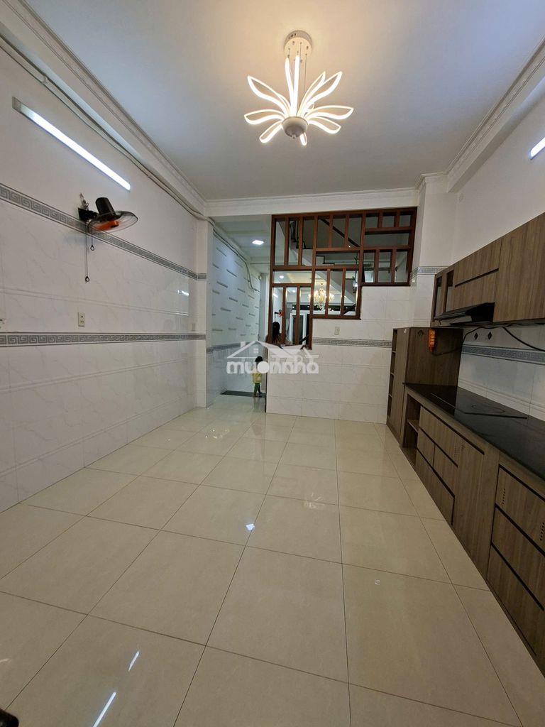 🍃🌿Đối diện hoa viên💯mtnb khu bình phú 4x17m 4 tầng gần trường b.phú