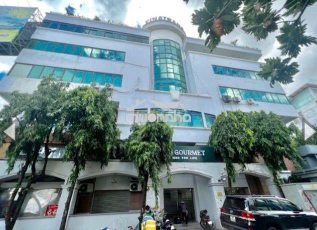 Văn phòng 103m2 giá 25 triệu/tháng tòa nhà trường sơn khu sân bay