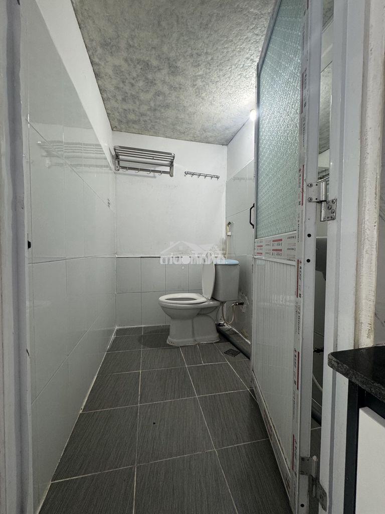 Phòng đối diện cvpm, full nội thất, máy lạnh - 4