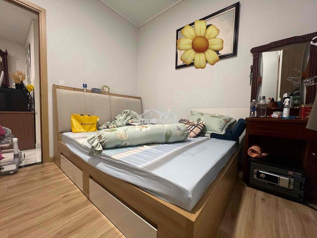 Bán nhanh căn hộ 2pn2wc view đẹp, nhà mới ít ở - 3