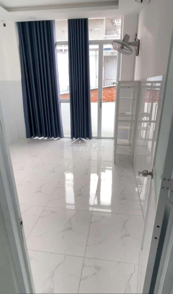 🏡 Cho thuê phòng – bến vân đồn, quận 4 - 4