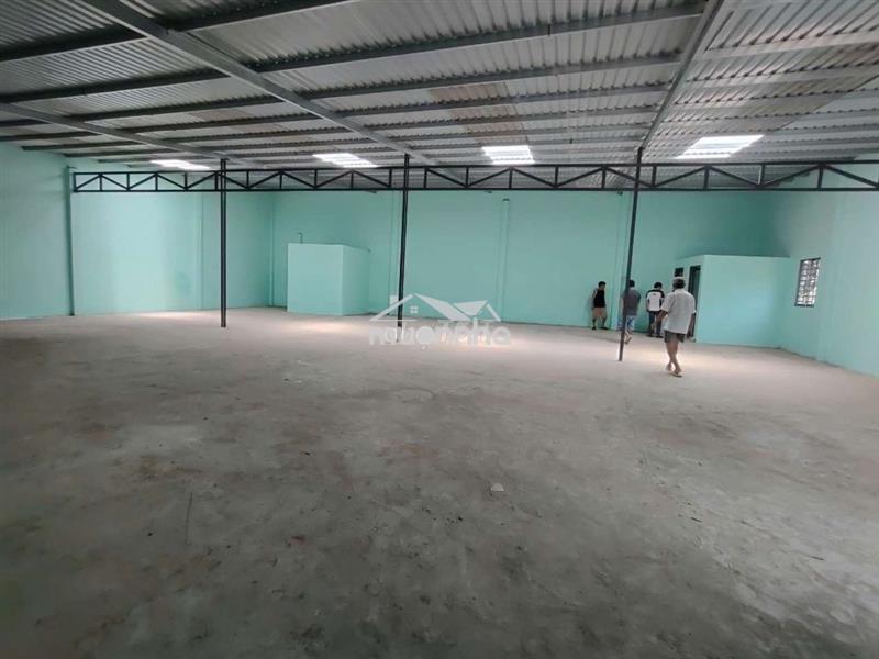 Cho thuê nhà cấp 4 280m2 khu tên lửa