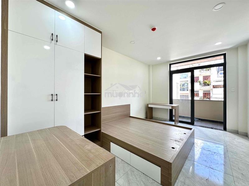 Chính chủ căn hộ mới xây full nt ban công/cửa sổ sát chợ bà chiểu