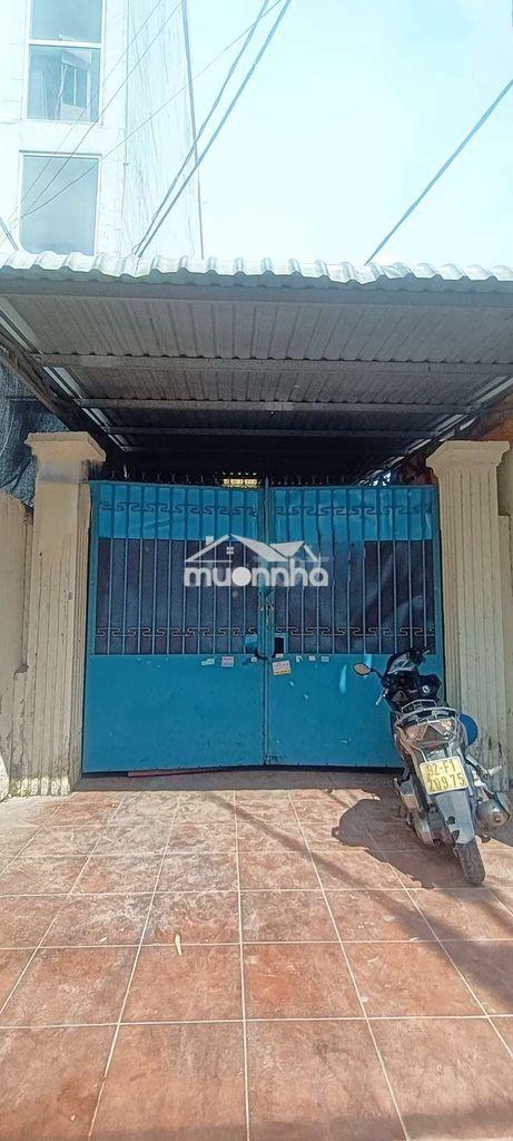 Cho thuê nhà cấp 4 dt 4x37 phù họp làm kho khu tên lửa 