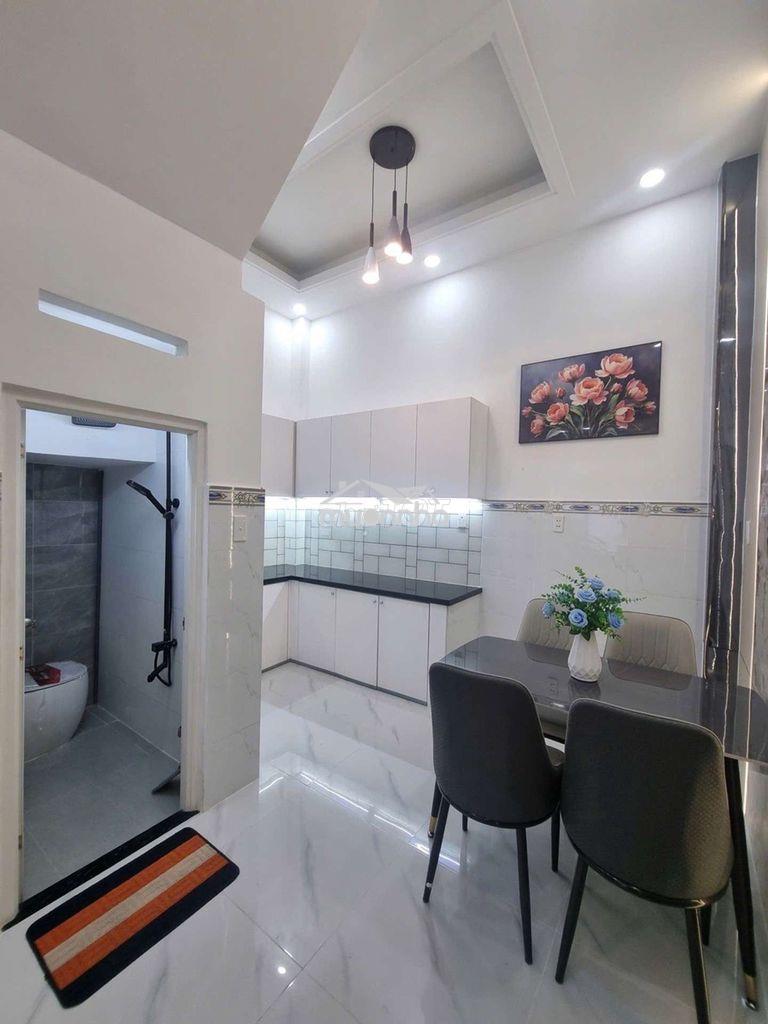 Bán nhà gần lotte mart - 2 tầng 36m² - nhỉnh 4 tỷ - 3