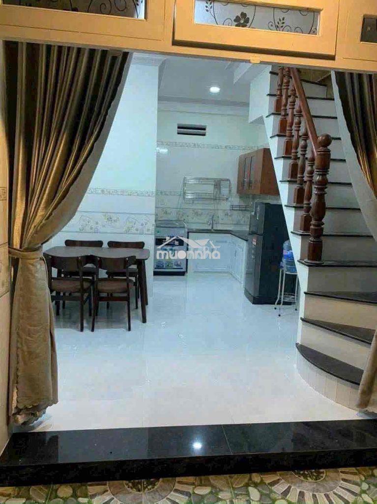 Cho thuê nhà hẻm 453 phú hoà - nhà sạch sẽ thoáng mát -kv an ninh