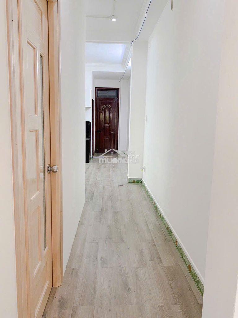 Căn hộ 2 phòng ngủ ban công full nội thất quận 1 gần công viên tao đàn - 4