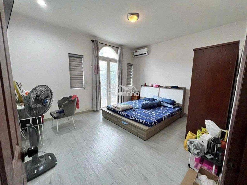 Bán biệt thự 2 mt trung tâm p. hiệp phú - 18.5 tỷ - 4