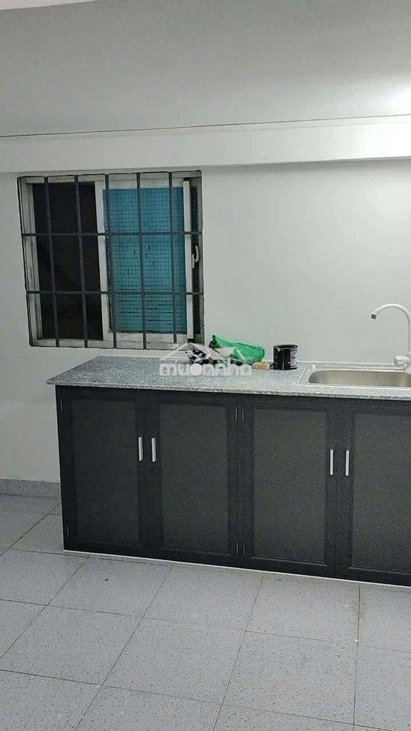 Căn hộ 100% tiền 450 triệu. có sổ hồng. còn bớt lộc
