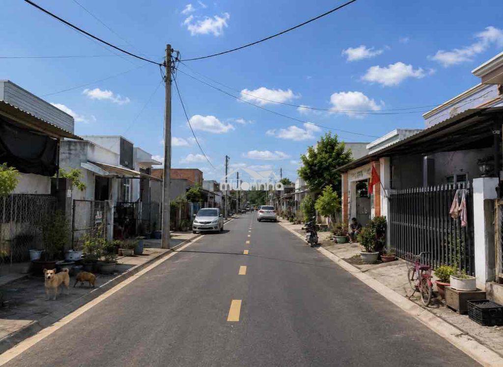 Đất biên hoà 80m² - cách dt 768 300m - sổ riêng - giá 1tỷ2 - 2