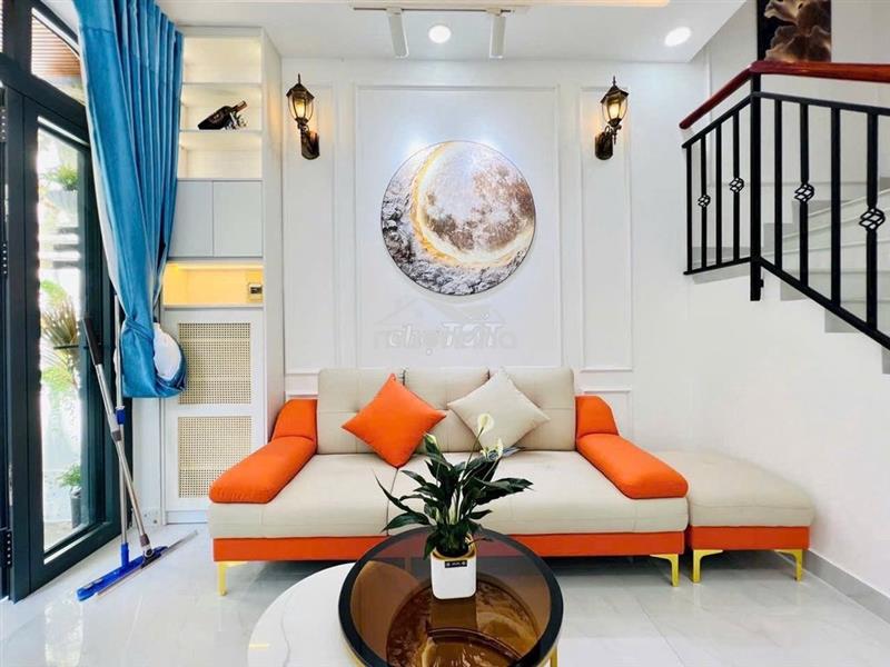 Nhà đẹp trục đường nguyễn kiệm - dtsd 50m2