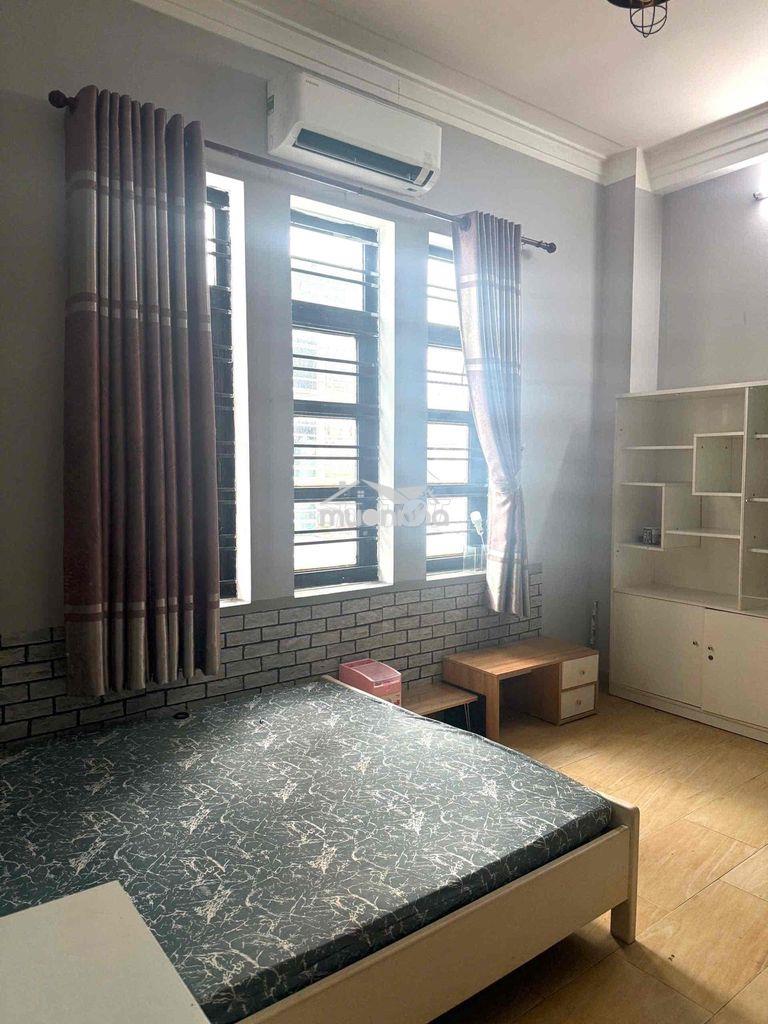 Cho thuê studio cửa sổ trời - full nội thất ngay trung tâm quận 10