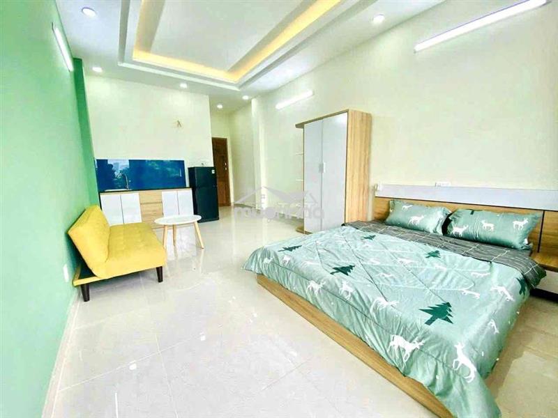 Phòng ban công cho thuê dương bá trạc phòng lớn giá 6tr9 còn giảm thêm