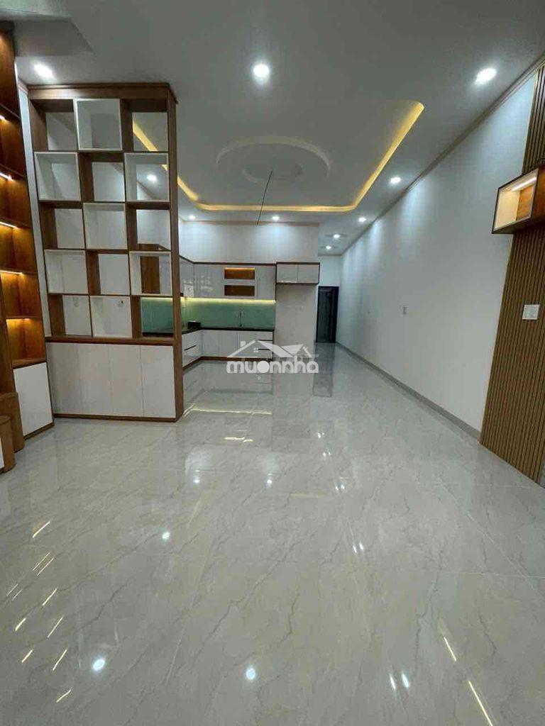 Cho thuê nhà có nội thất tại dx006 phú mỹ cách thành phố mới 2km - 2