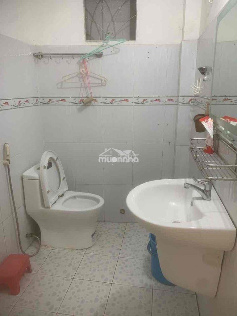 Phòng trọ quận 1 ghép 1-1 có ban công - 4