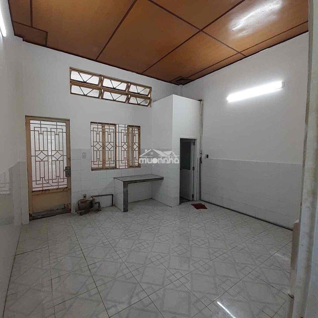 Nhà cho thuê hẻm xe hơi tân hương 5x17m đúc lững 1pn phù hợp nhiều ng - 2