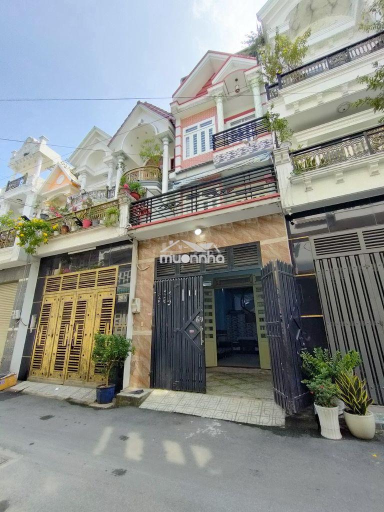 Bán nhà đẹp 4x16m, 3 tầng 4pn 5wc khu nhà lầu, hiệp thành 13 - q12