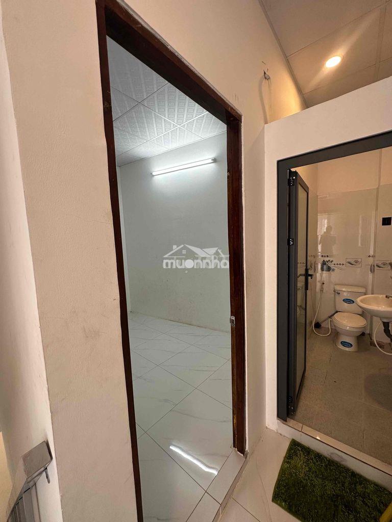 Nhà nguyên căn mới đẹp 2 ngủ 2 vệ sinh 1 lầu - 2