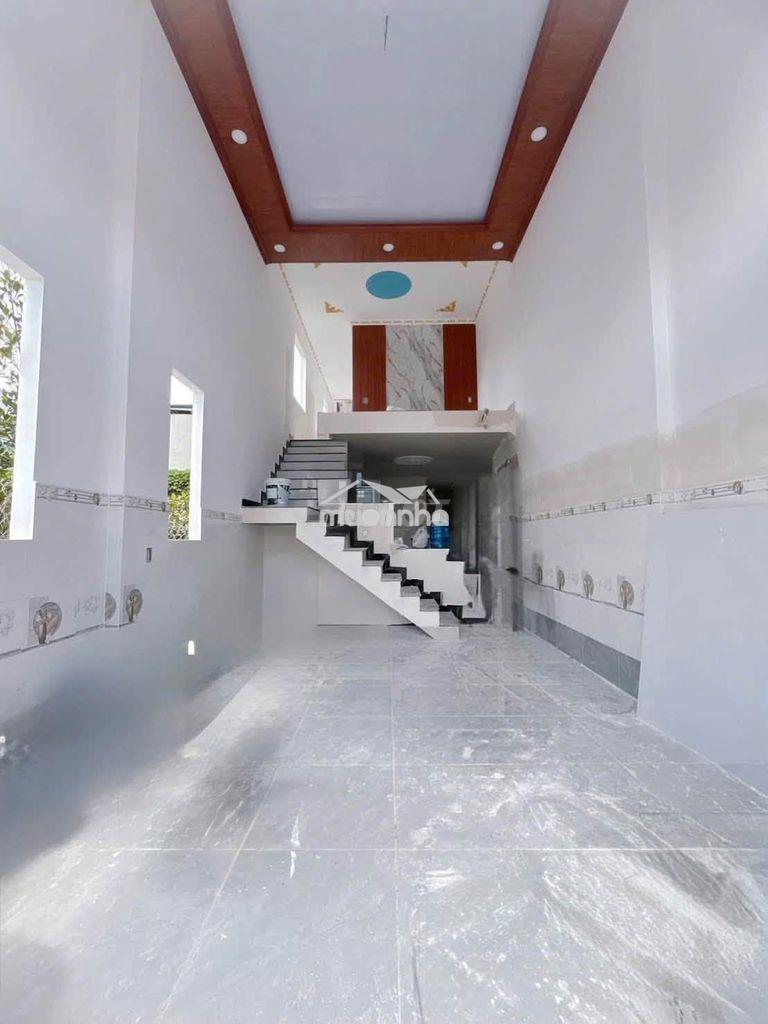 Nhà gác lửng 3 phòng ngủ giá rẻ gần chợ tân bình - tân đông hiệp