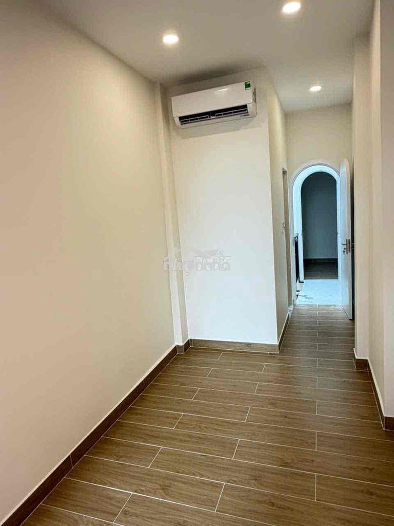 Bán nhà 12/12b hoàng diệu sử dựng 70m2 , 2pn 3wc giá 4ty9 - 4